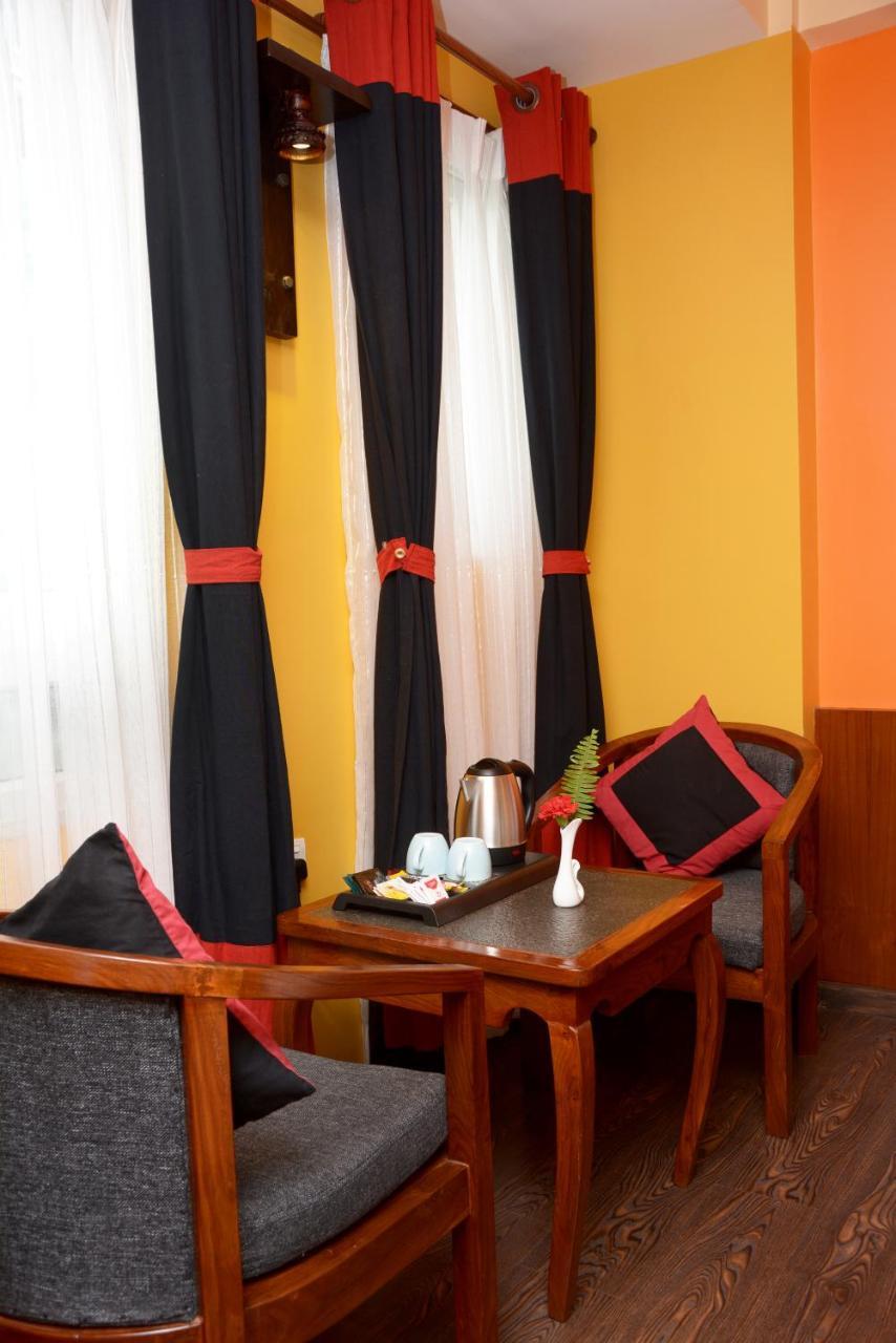 Karma Boutique Hotel Katmandú Exterior foto
